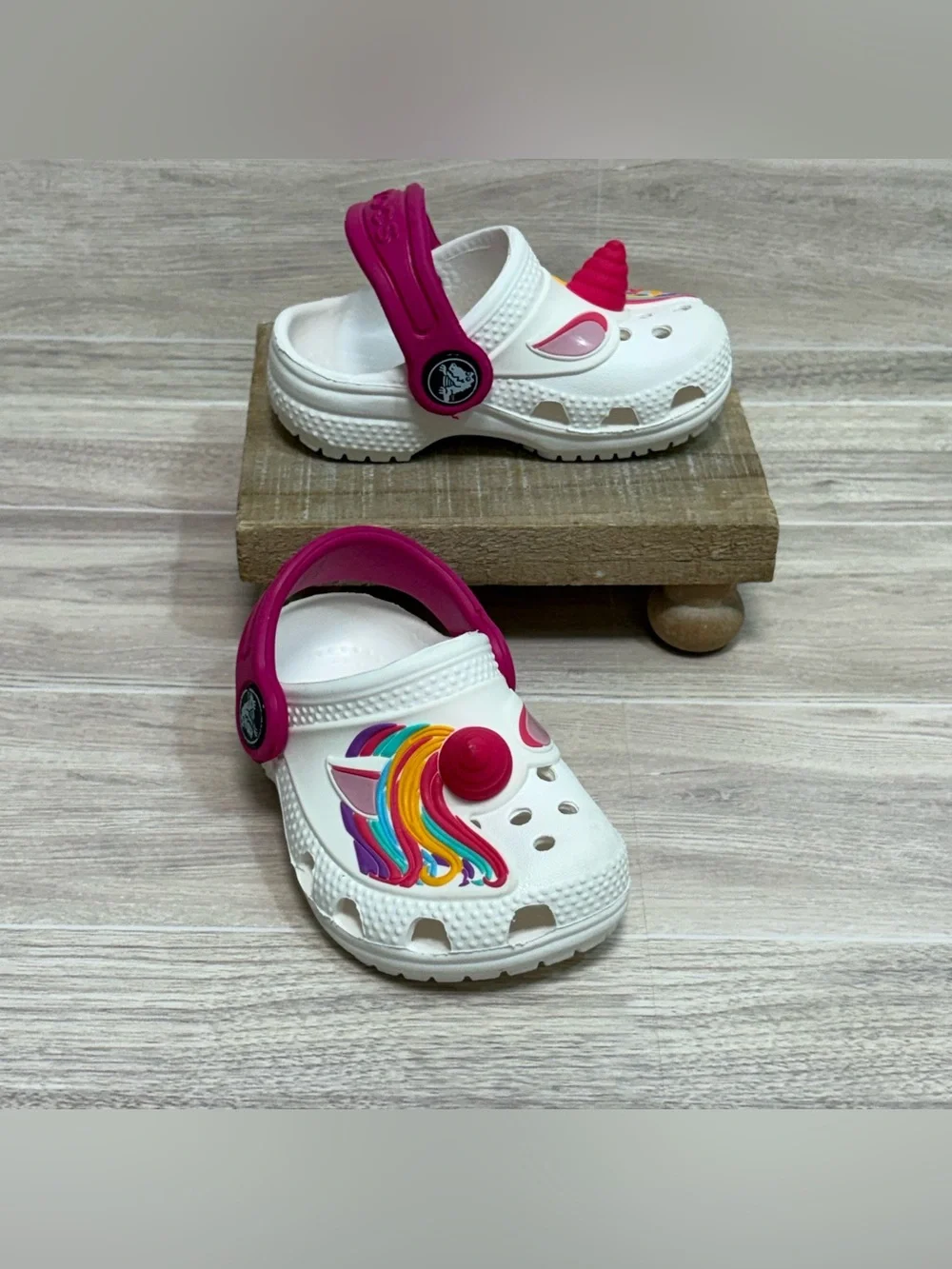 Crocs Fun Lab Classic I am Unicorn Clog Girls Size C4